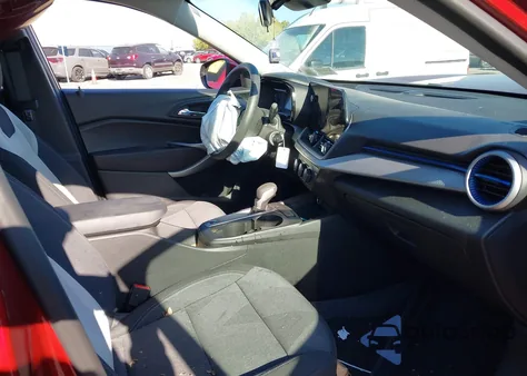 2025 Chevrolet Trax Fwd Ls from USA, damaged, VIN KL77LFEP6SC061608